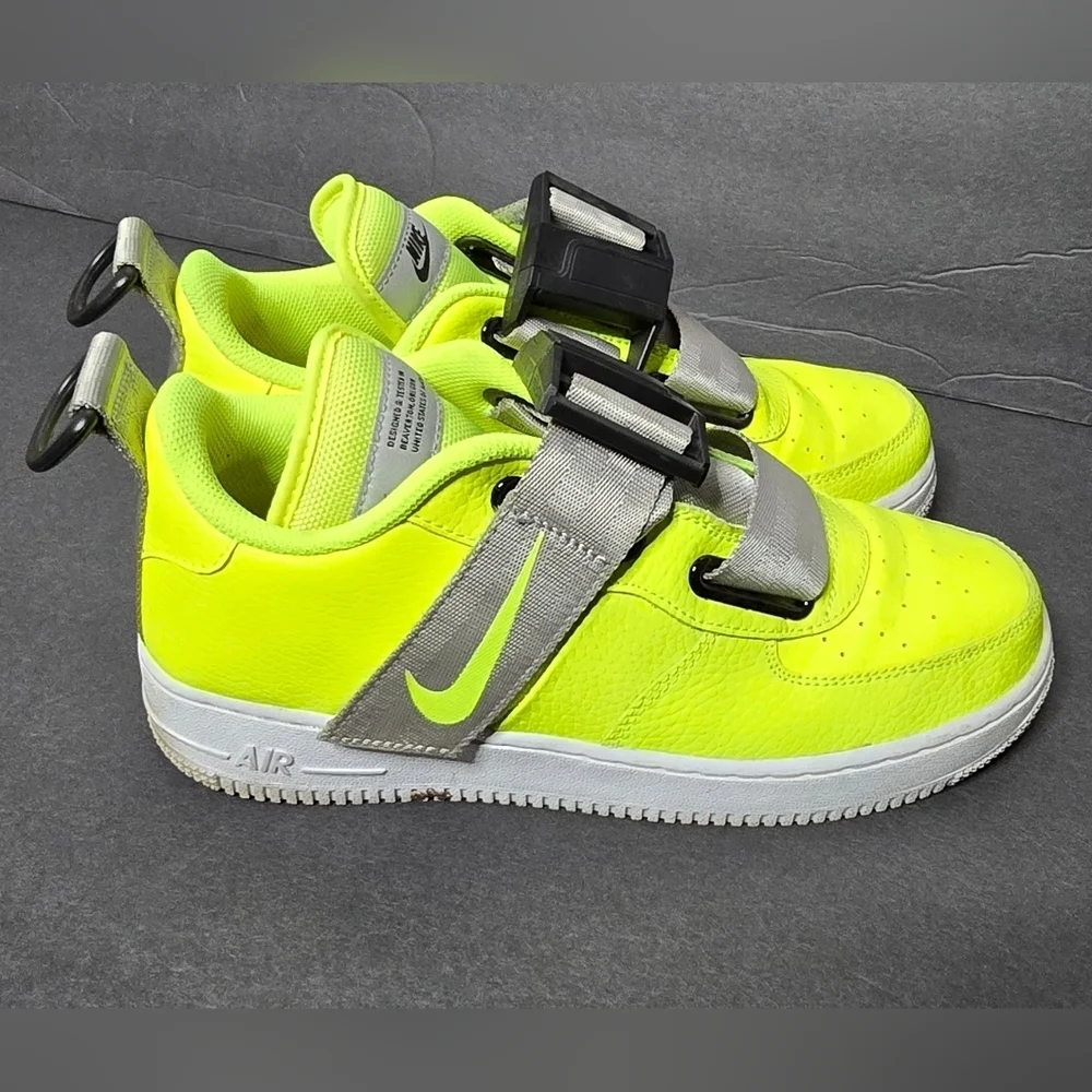 Nike Air Force 1 Low Utility 'Volt' Boys Youth Size 7Y w/Buckle
